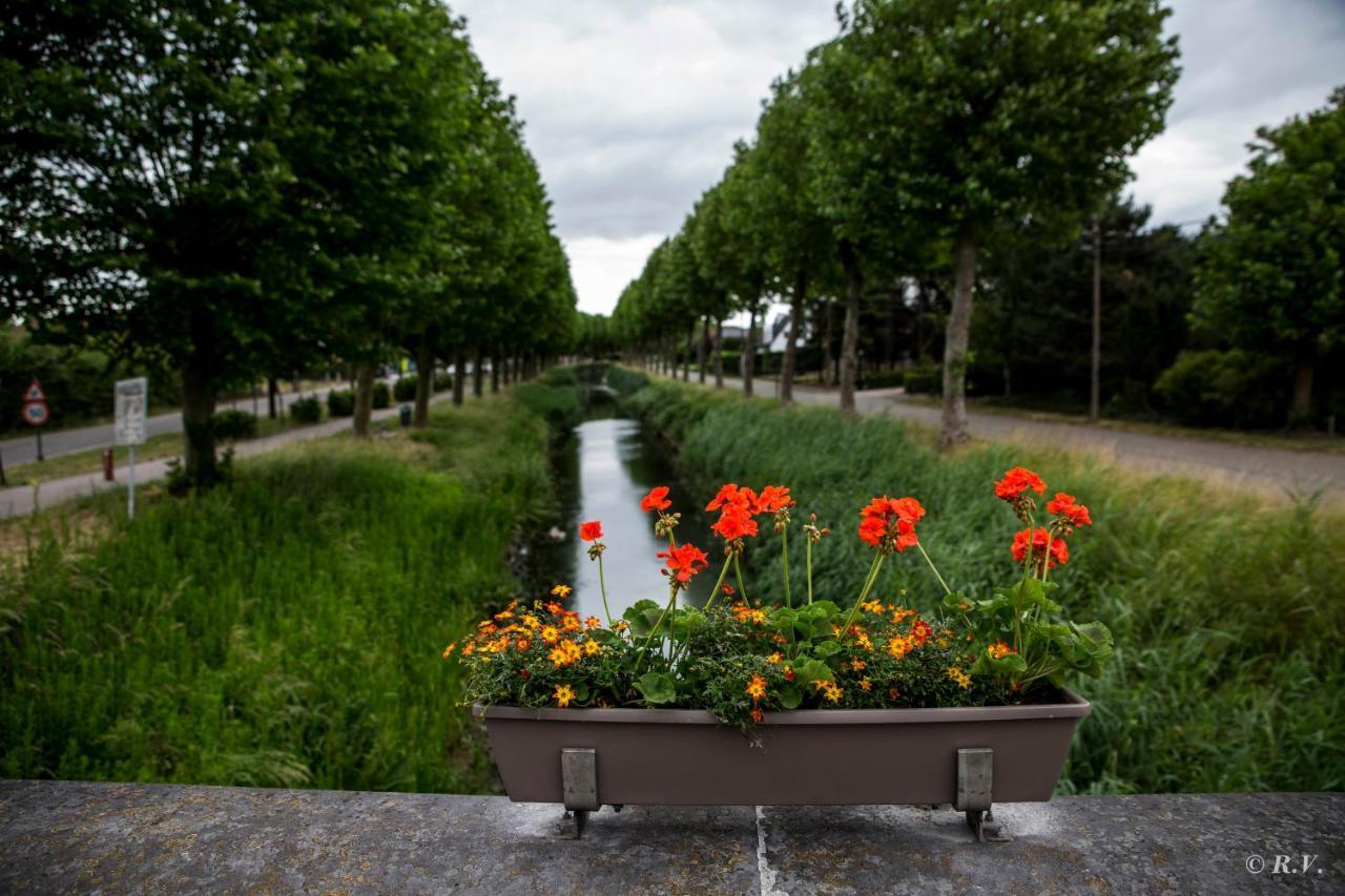 De Minnetuin Wachtebeke Экстерьер фото